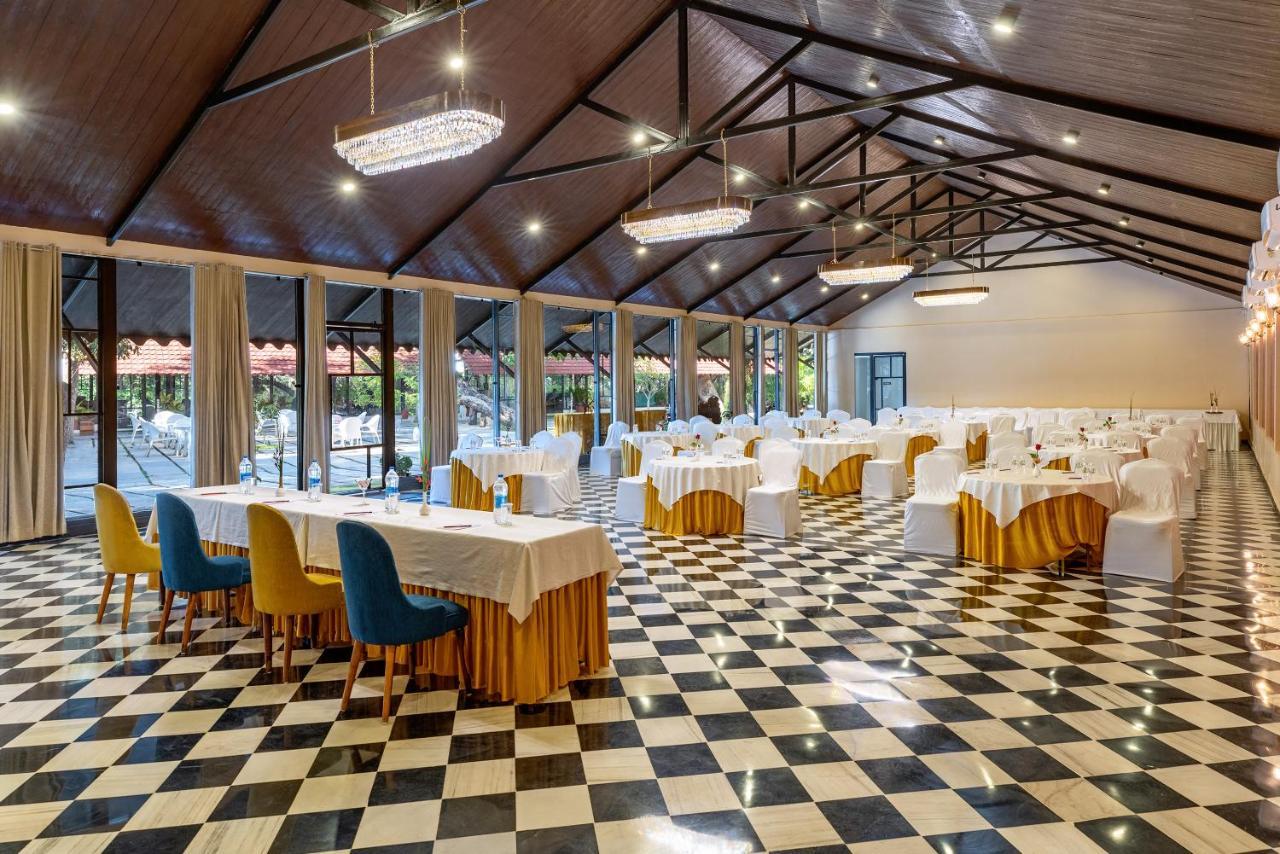 Aranya Vilas - A Nature Resort أُودايبور المظهر الخارجي الصورة
