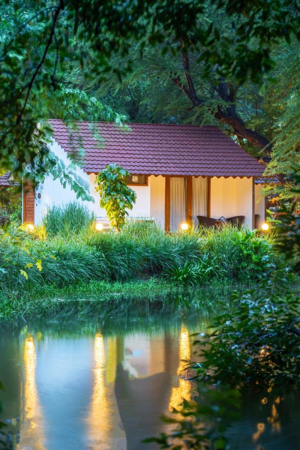 Aranya Vilas - A Nature Resort أُودايبور المظهر الخارجي الصورة