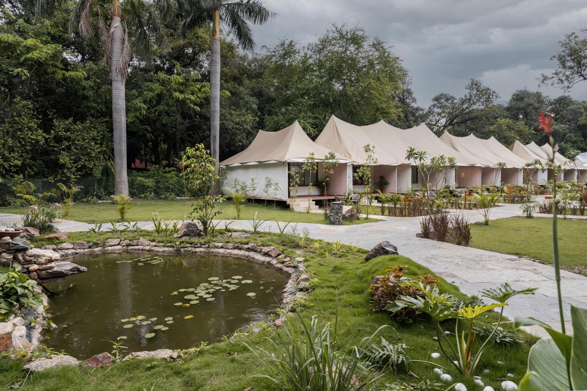 Aranya Vilas - A Nature Resort أُودايبور المظهر الخارجي الصورة